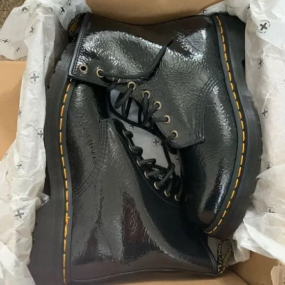 Dr. Martens | 1460 Boot - Picture 7 of 8